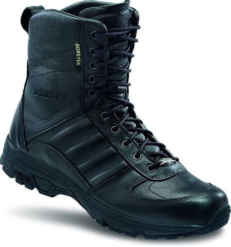 scarpe anfibi militari.